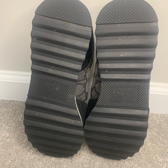 Black Coach C logo Mason Sneaker. See description for size information. - Picture 10 of 13